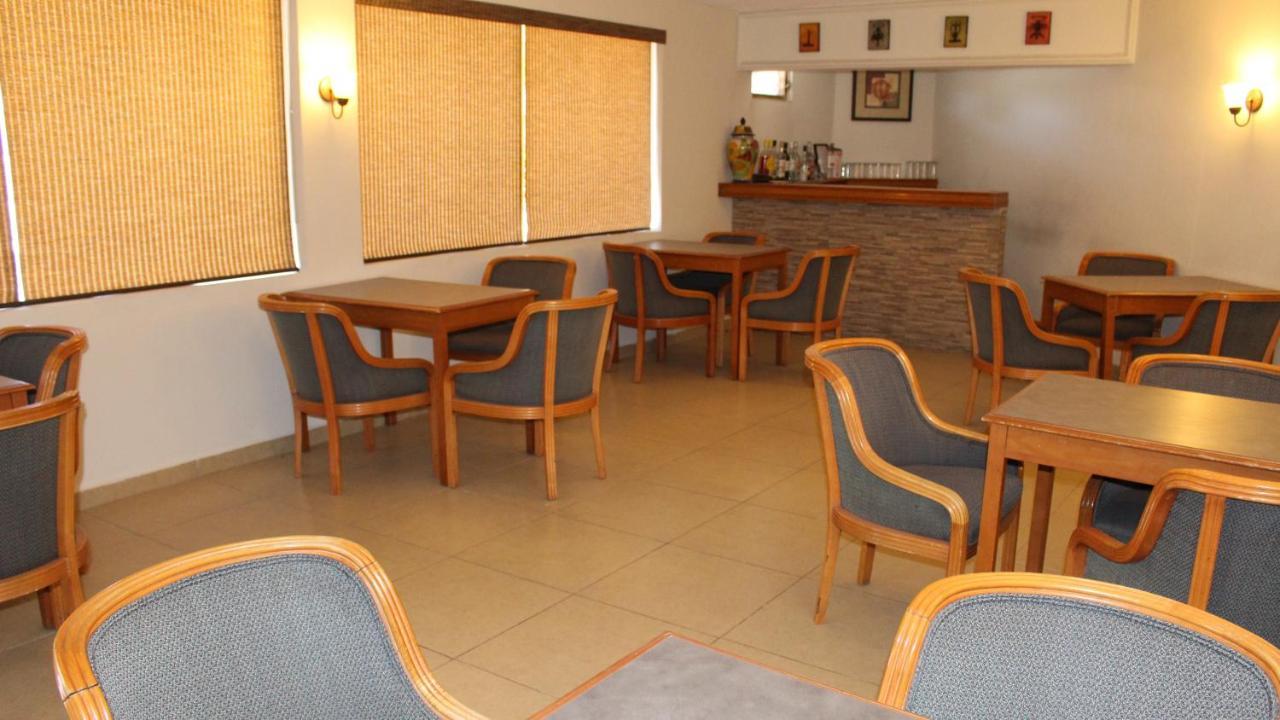 Hotel La Villa Торреон Екстер'єр фото